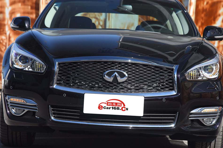 2019款 Q70L 2.0T 豪华版 细节