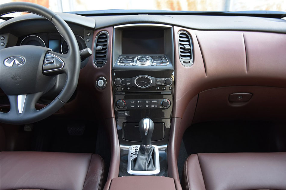 2015款 2.5L 豪华版 内饰