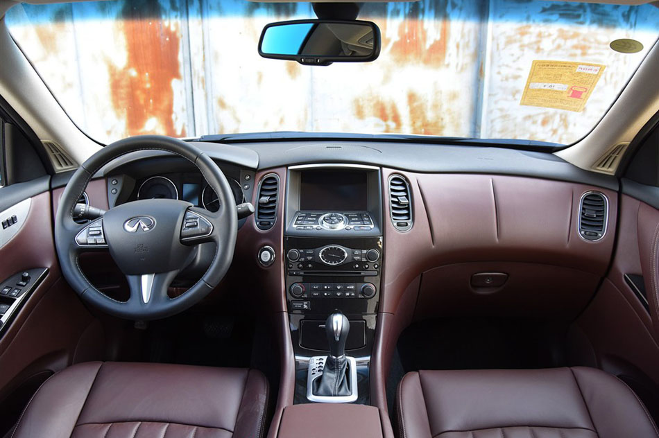 2015款 2.5L 豪华版 内饰