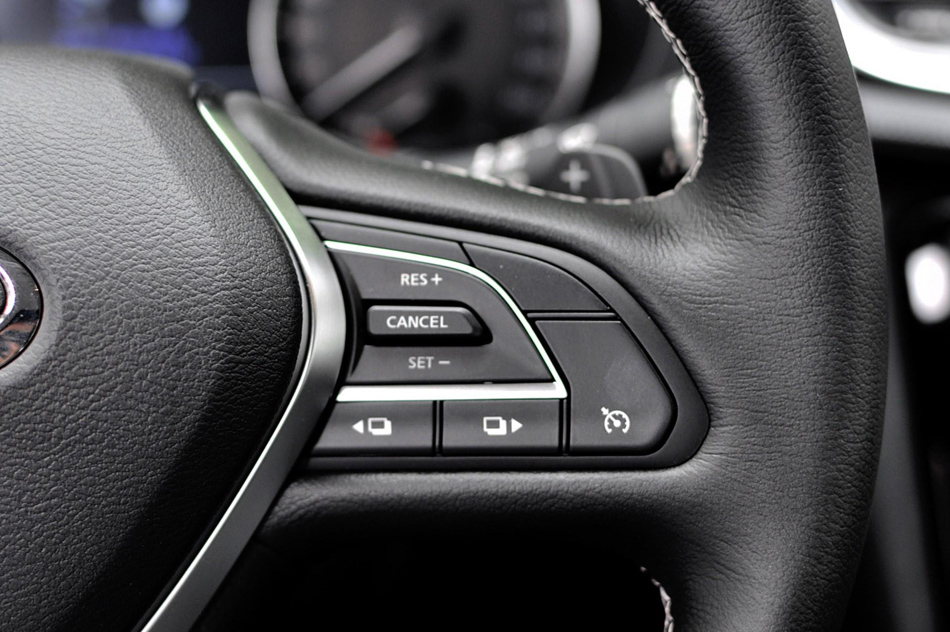 2018款 2.0T 两驱时尚版 内饰