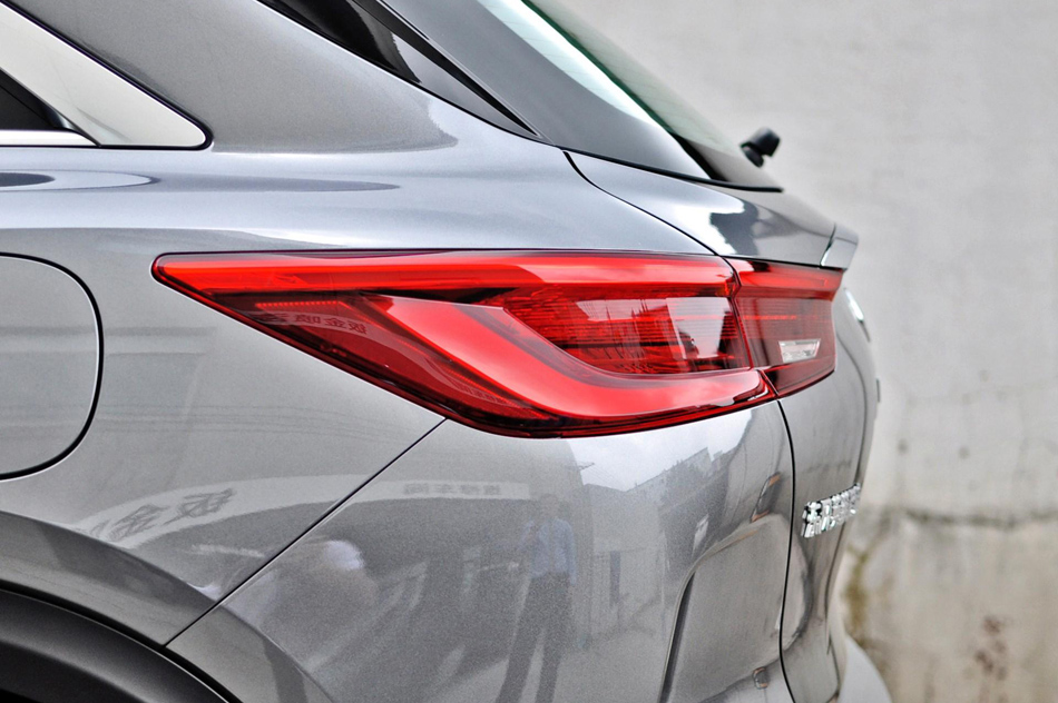 2018款 2.0T 两驱时尚版 细节