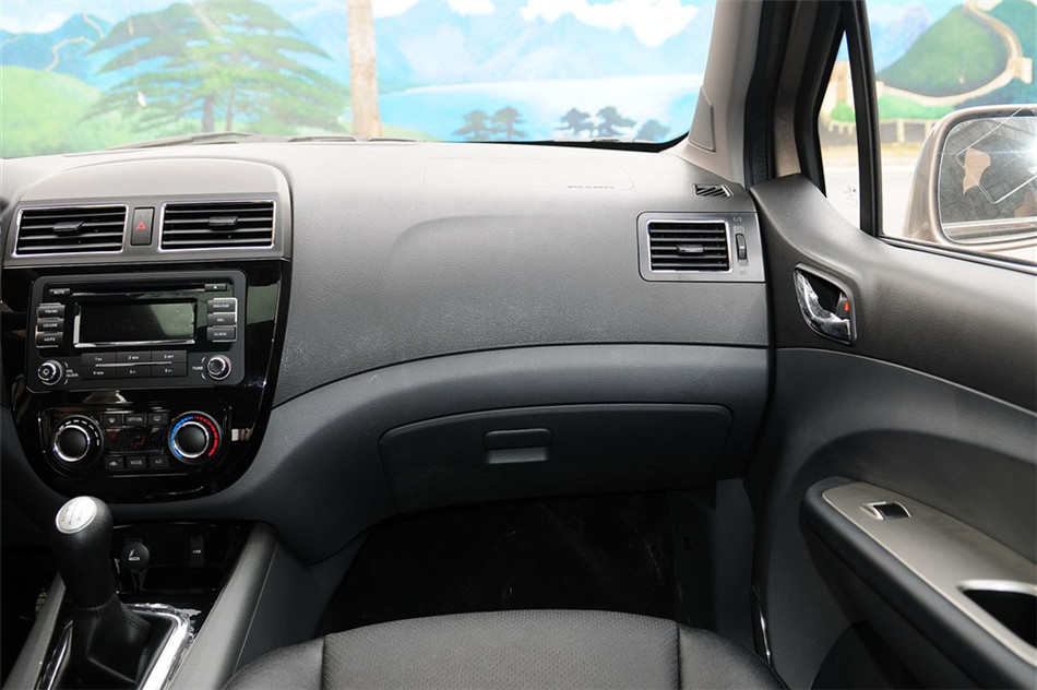 2014款 基本型 内饰