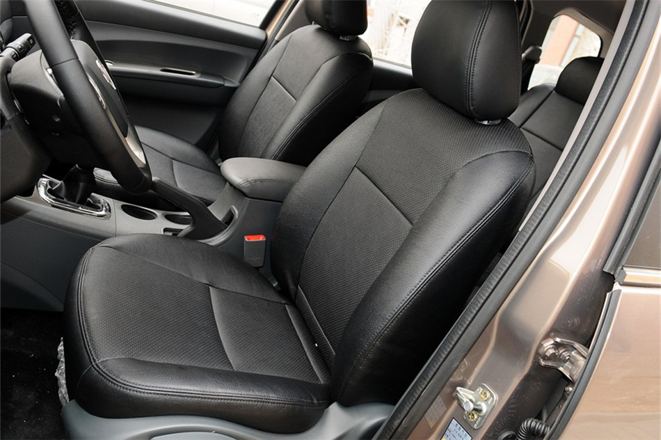 2014款 基本型 座椅空间