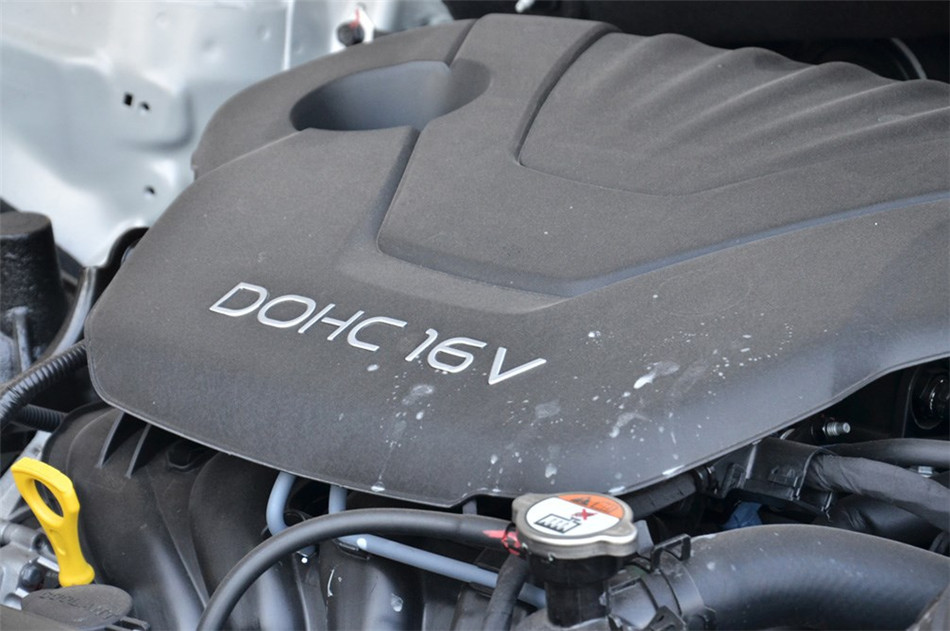 起亚K3S 2014款 1.6L MT GLS 引擎底盘