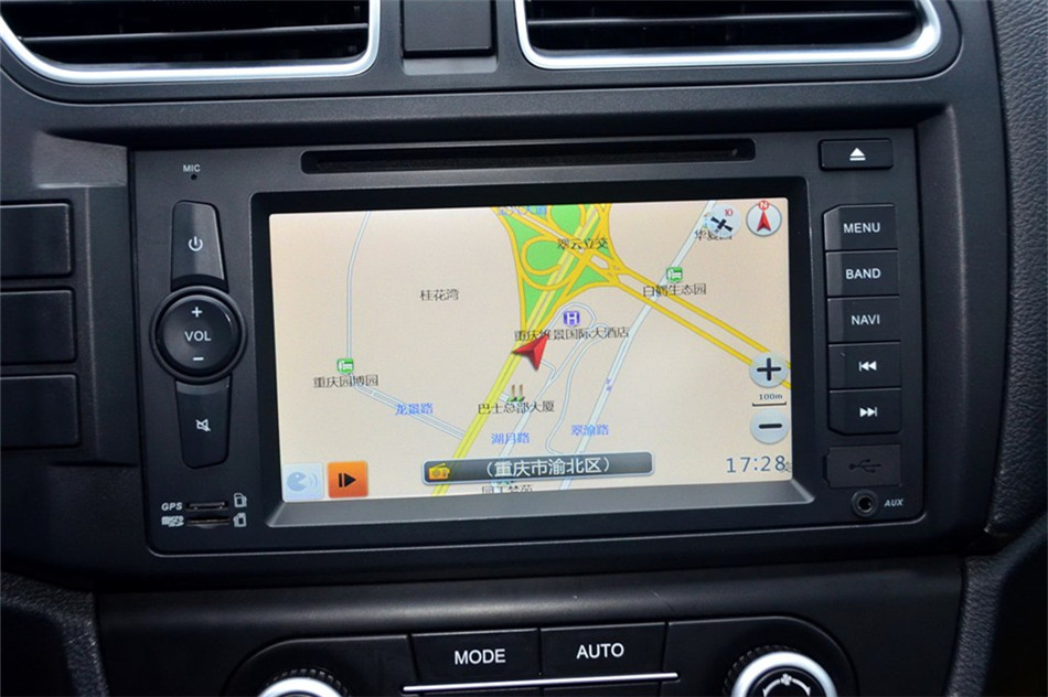 幻速S2 2014款 1.5L 手动尊贵型 内饰