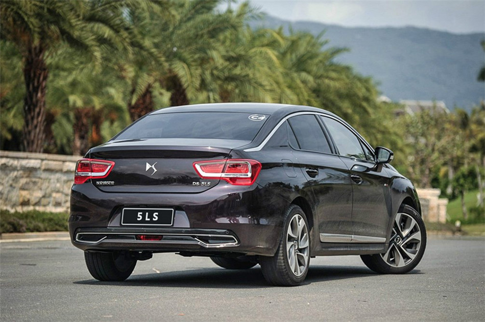 2014款 1.6T AT 豪华版THP200 外观