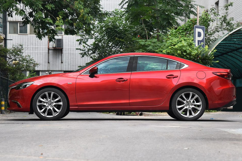 2017款 2.5L 蓝天尊崇版 外观