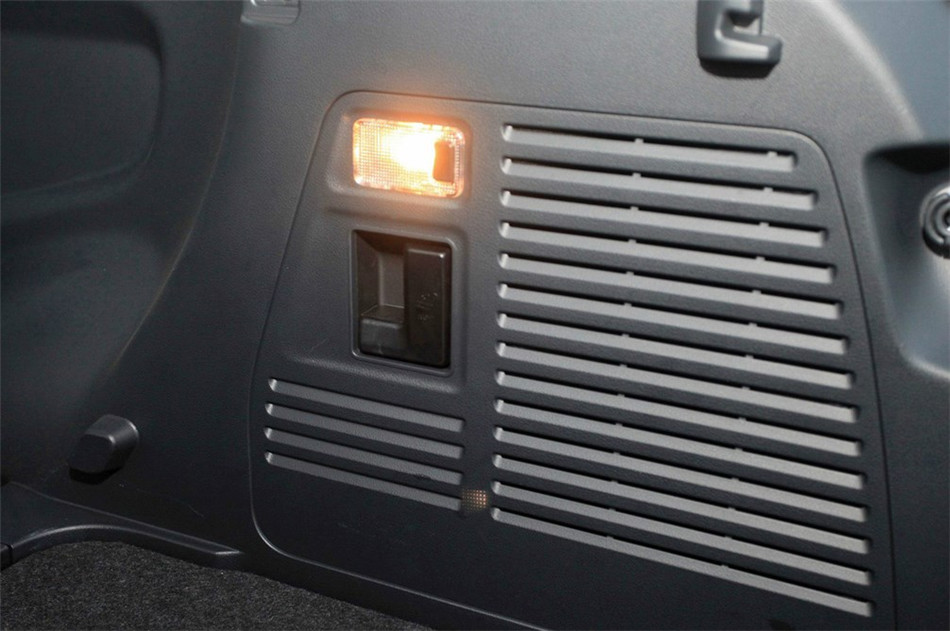 优6 SUV 2014款 座椅空间