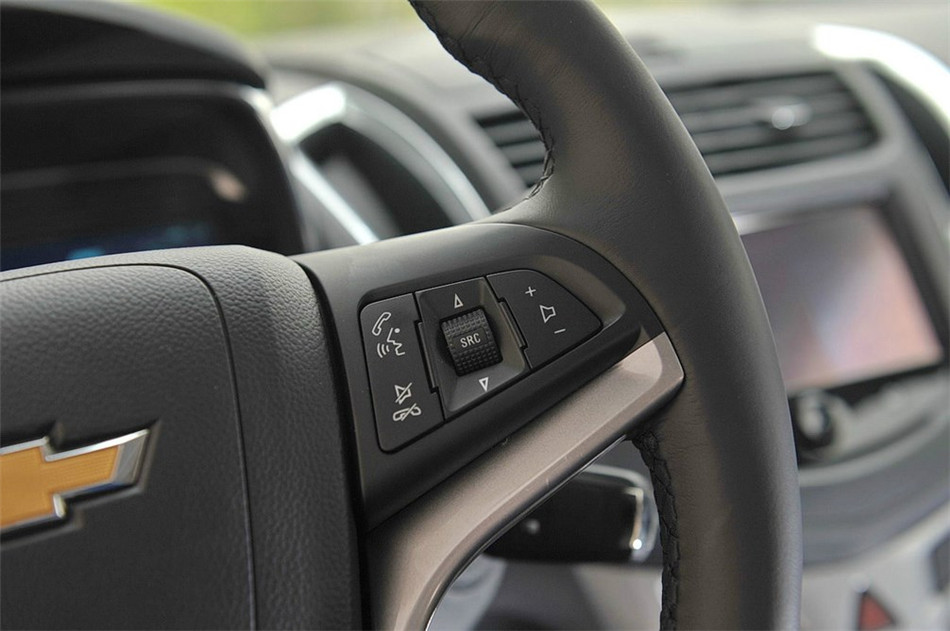 创酷 2014款 四驱 1.4T AT 旗舰型 内饰