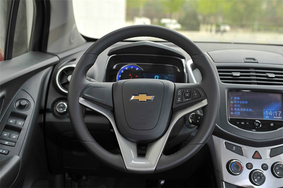 创酷 2014款 四驱 1.4T AT 旗舰型 内饰