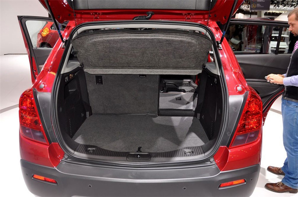 创酷 2014款 四驱 1.4T AT 旗舰型 座椅空间