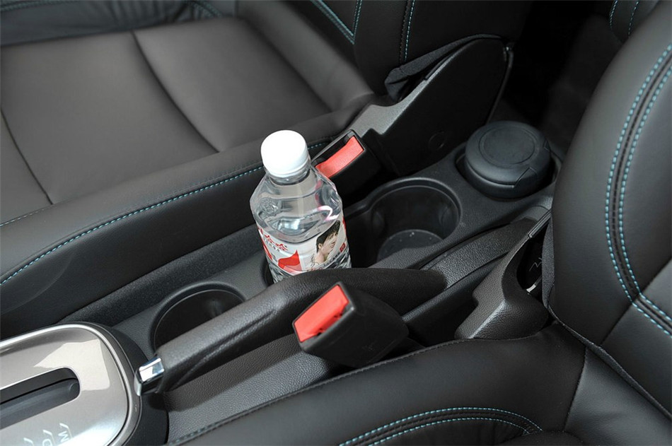 创酷 2014款 四驱 1.4T AT 旗舰型 座椅空间