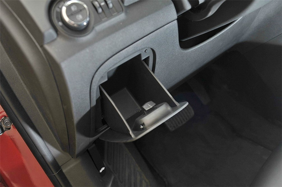 创酷 2014款 四驱 1.4T AT 旗舰型 座椅空间