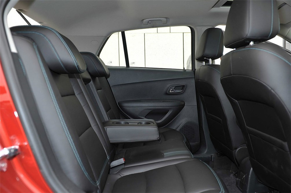 创酷 2014款 四驱 1.4T AT 旗舰型 座椅空间