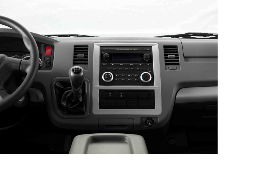 2014款 2.0L经典版短轴平顶486EQV4 内饰