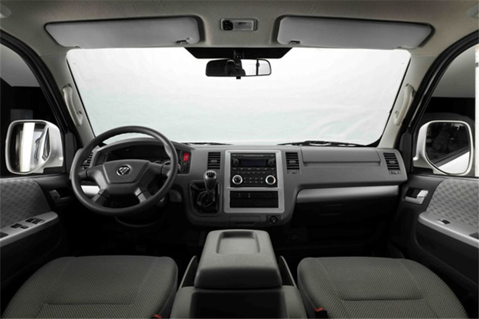 2014款 2.0L经典版短轴平顶486EQV4 内饰