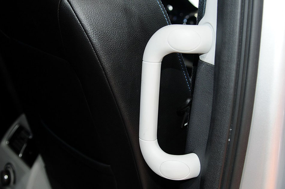 瑞风M3  2014款 基本型 座椅空间