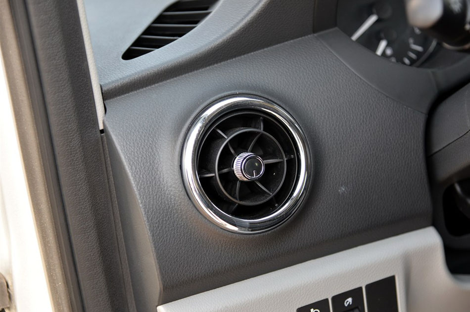 2015款 1.6L 豪华智能型 内饰