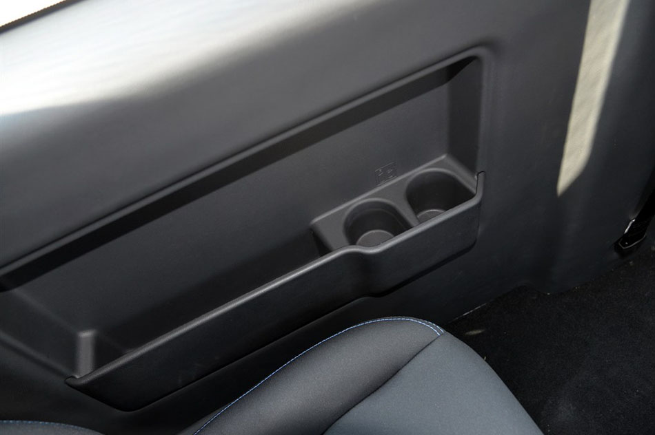 2015款 1.6L 豪华智能型 座椅空间