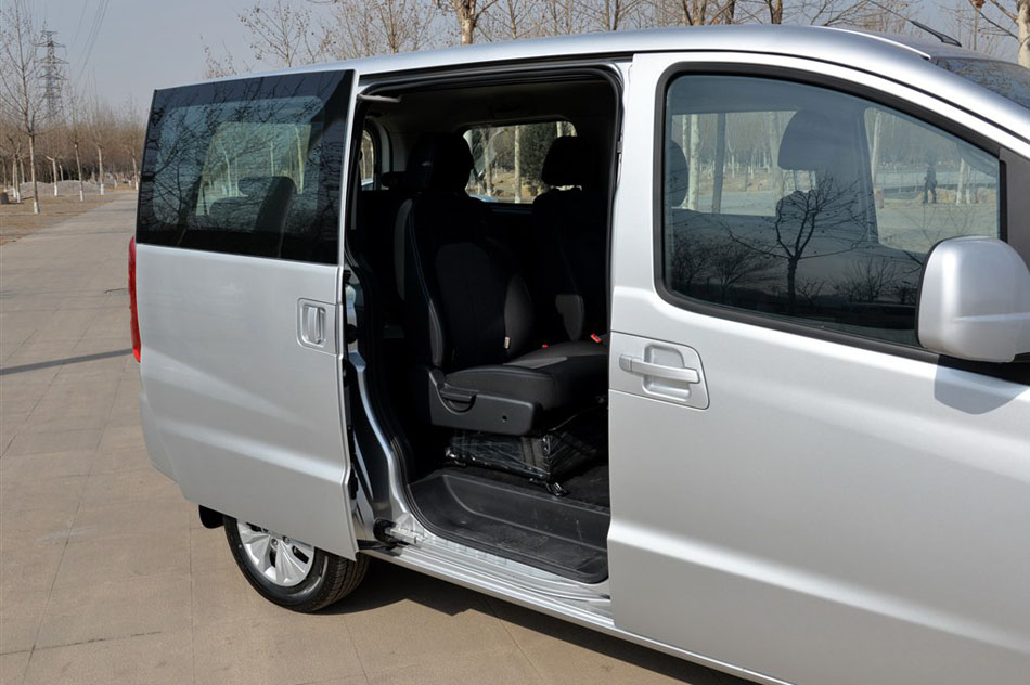 2015款 1.6L 豪华智能型 细节