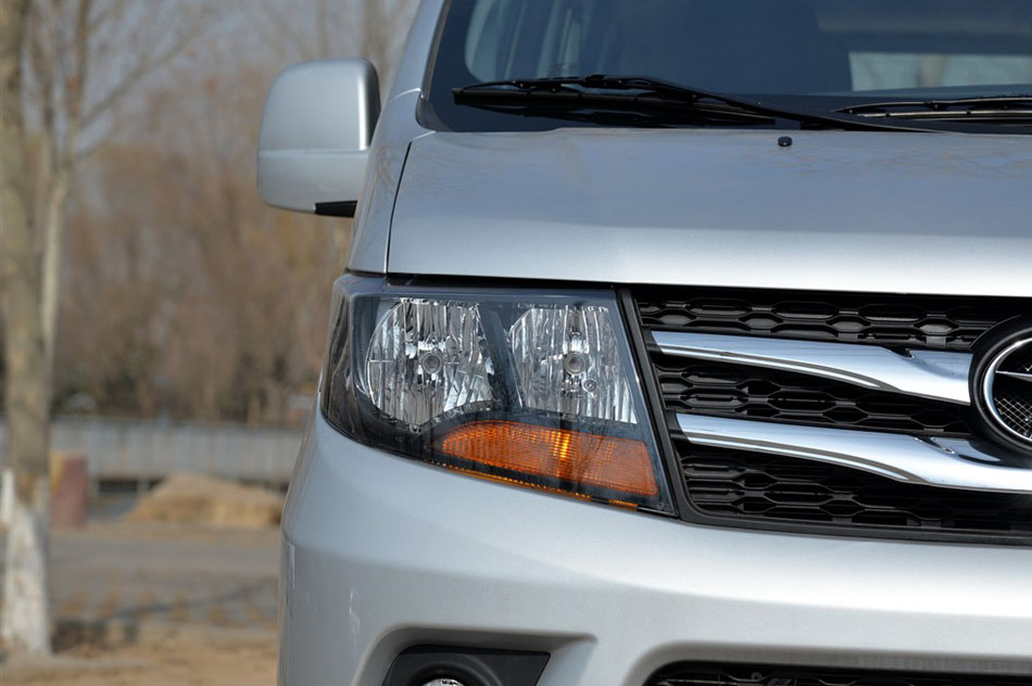 2015款 1.6L 豪华智能型 细节