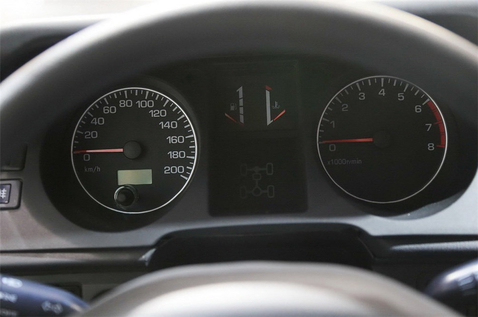 猎豹Q6 2014款 MT 四驱版 内饰