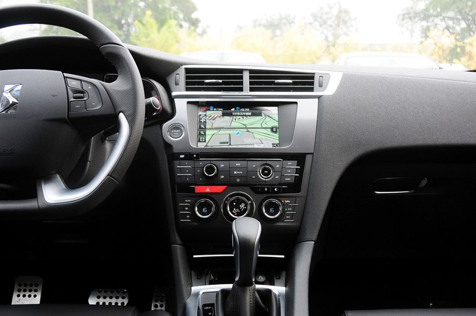 2014款 1.6T 豪华版THP200 内饰