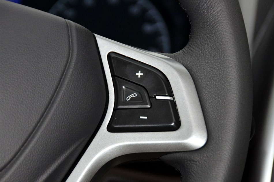 2014款 1.6L 手动豪华型 内饰