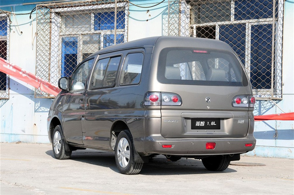 2013款菱智M3 1.6L手动标准型