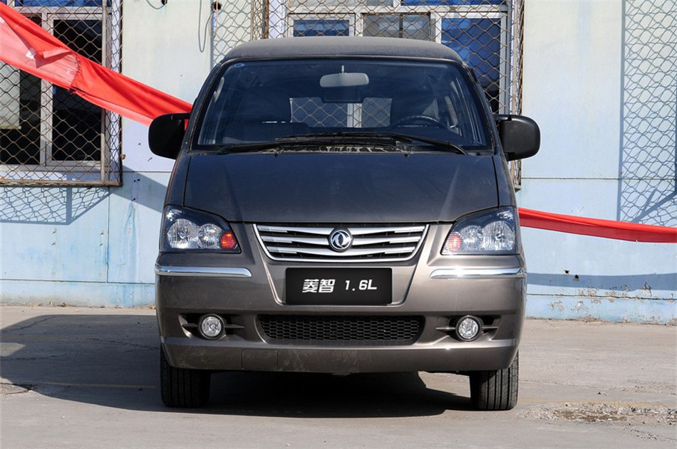 2013款菱智M3 1.6L手动标准型