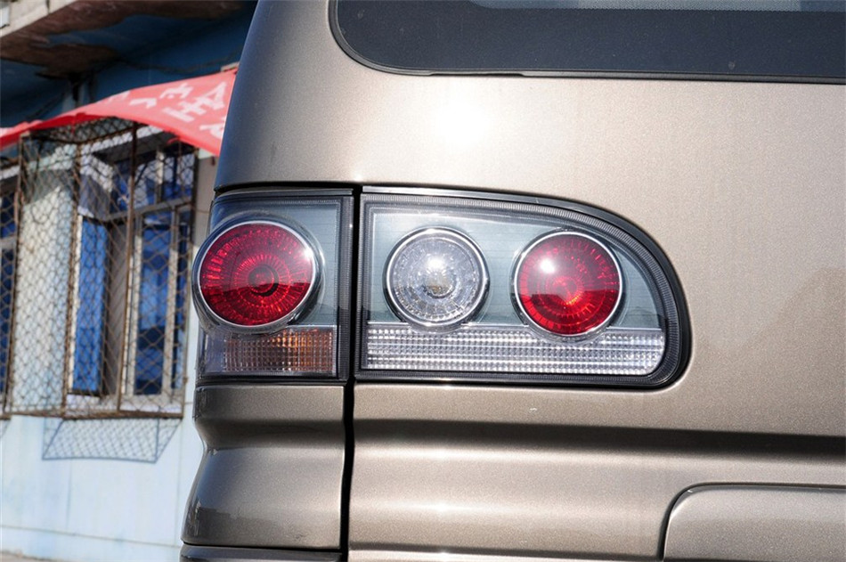 2013款菱智M3 1.6L手动标准型