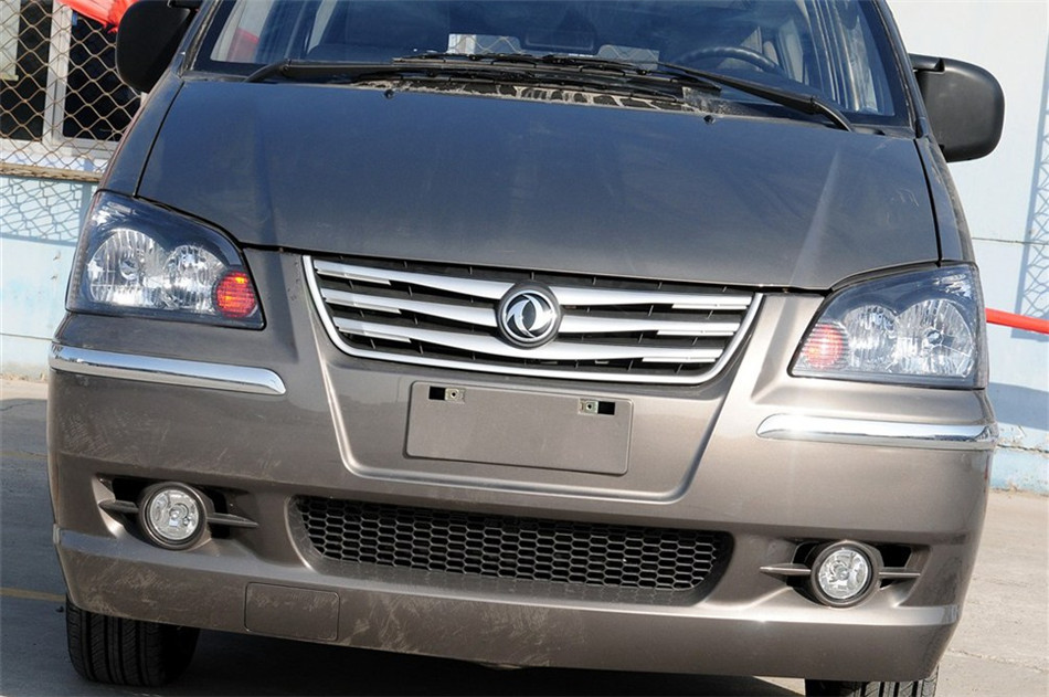 2013款菱智M3 1.6L手动标准型