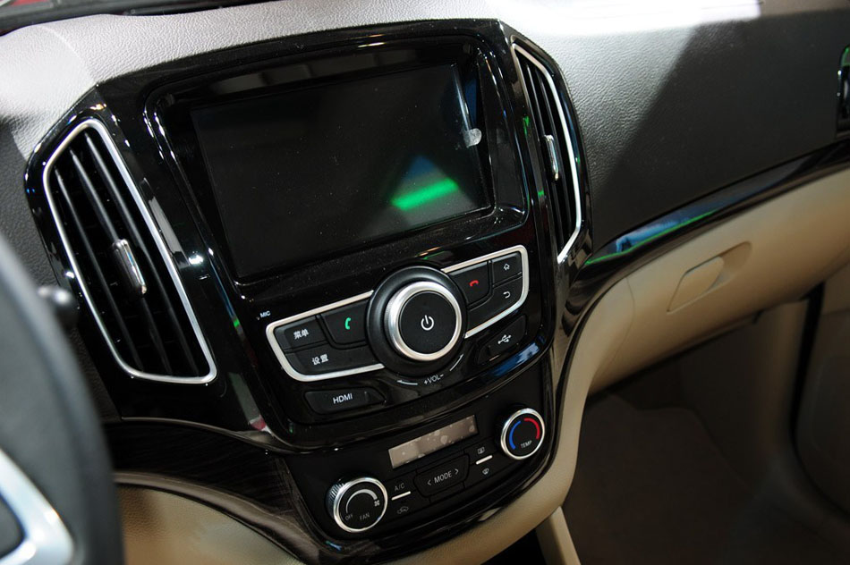 2014款 基本型 内饰