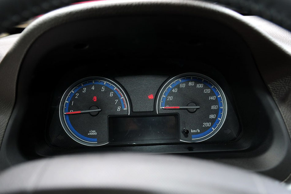 2014款 基本型 内饰