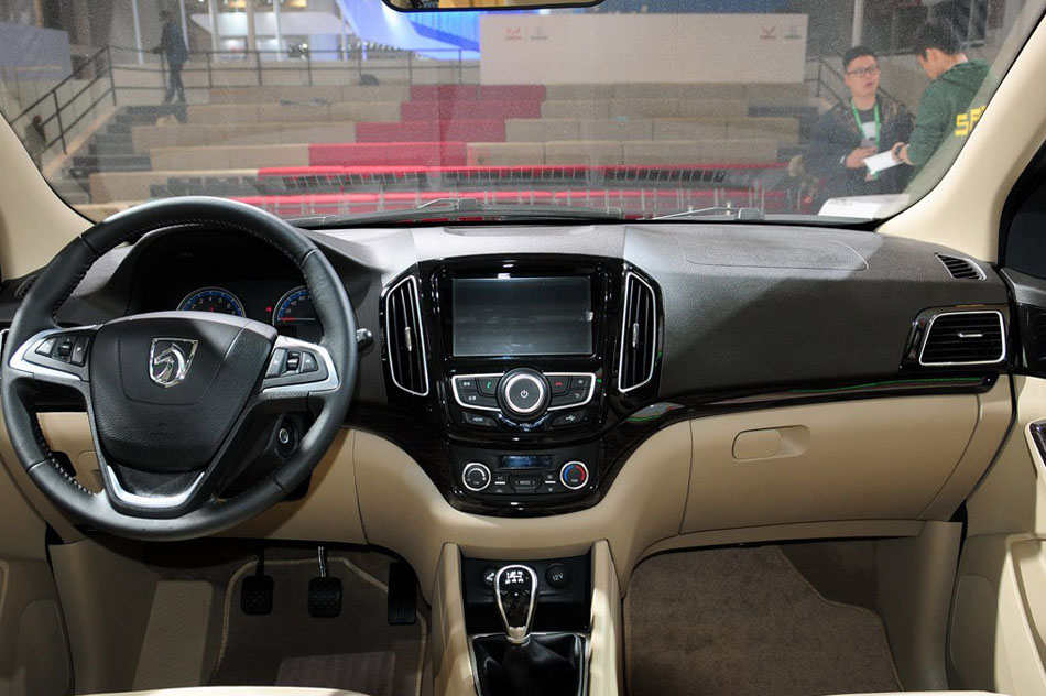 2014款 基本型 内饰