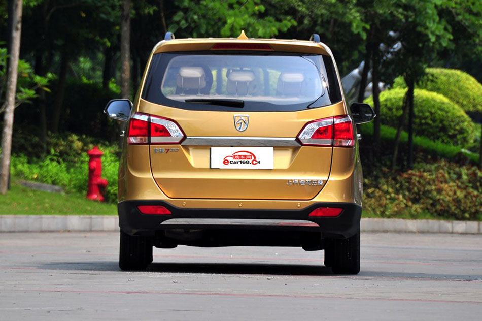 2014款 1.5L 手动豪华型 7座 外观