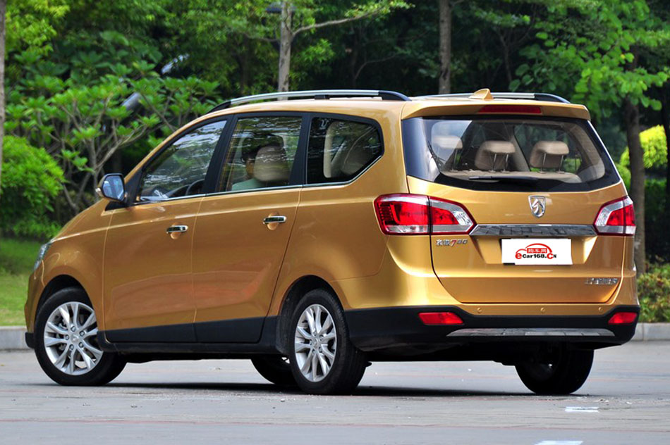 2014款 1.5L 手动豪华型 7座 外观