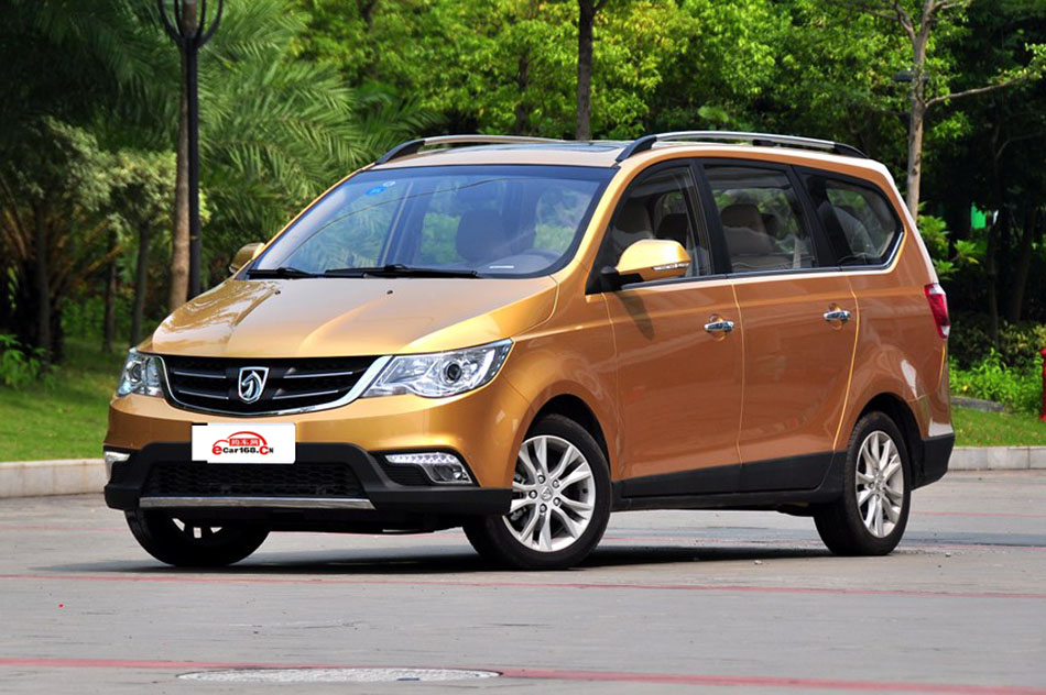 2014款 1.5L 手动豪华型 7座 外观