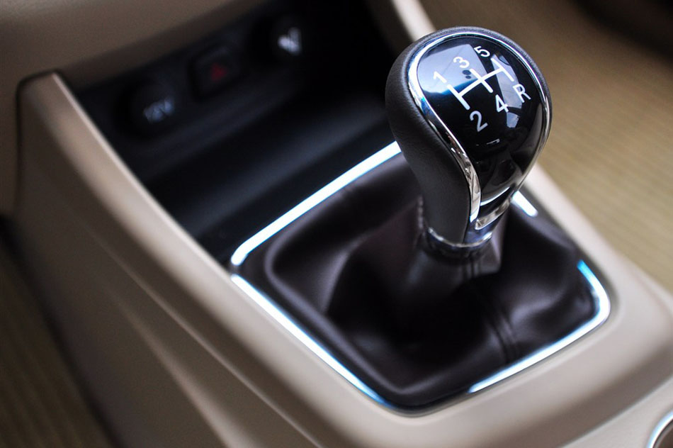 2014款 1.5L 手动豪华型 7座 内饰