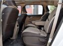 2017款 1.5T 手动豪华型 7座 座椅空间