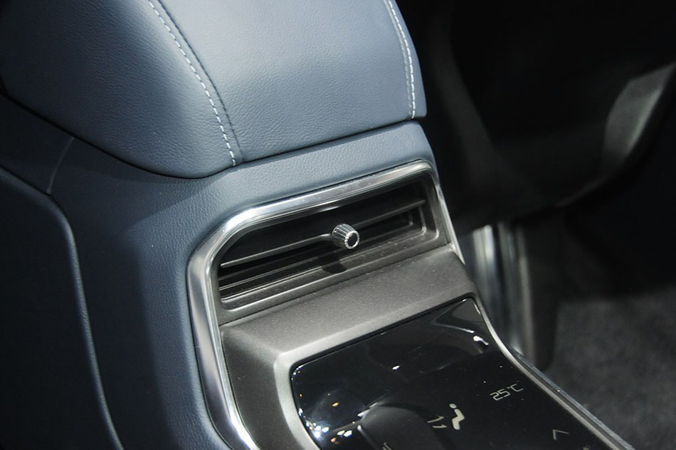 2014款 基本型 内饰