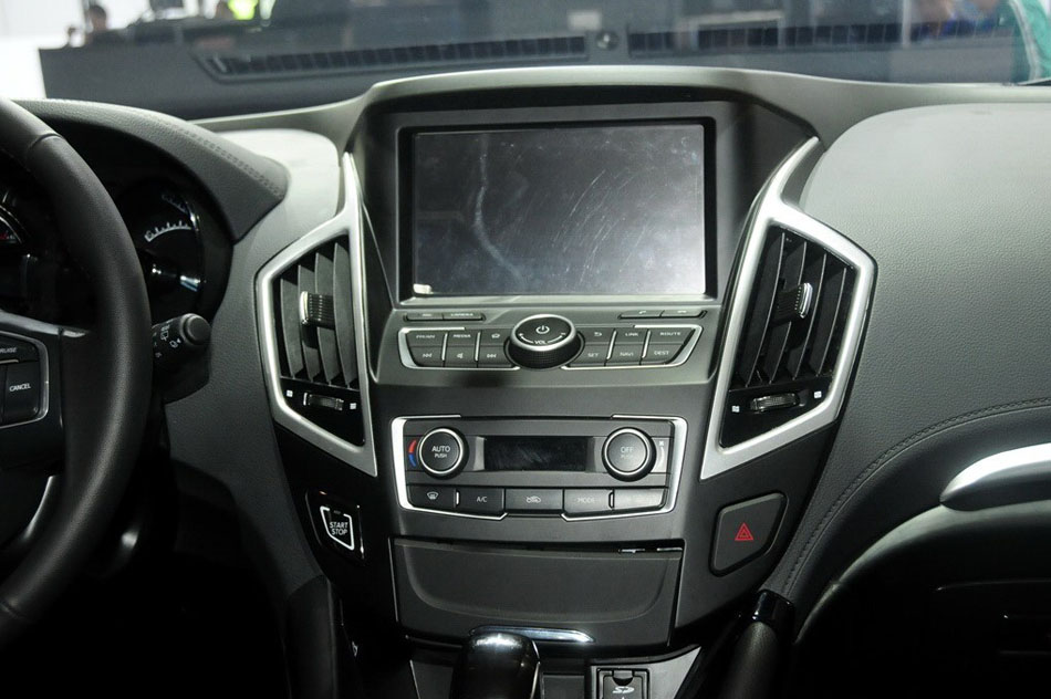 2014款 基本型 内饰