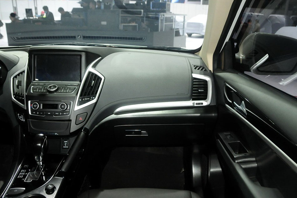 2014款 基本型 内饰