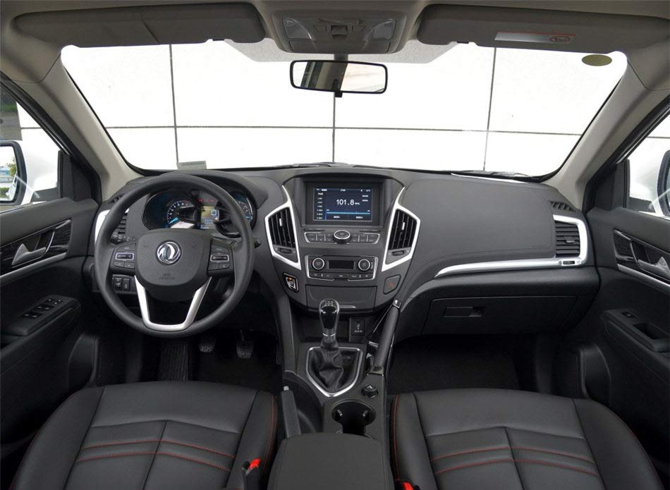 2016款东风风神AX7 1.4T 手动智悦型 内饰