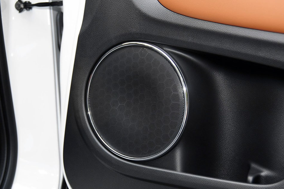 2015款 1.8L CVT两驱豪华型 座椅空间