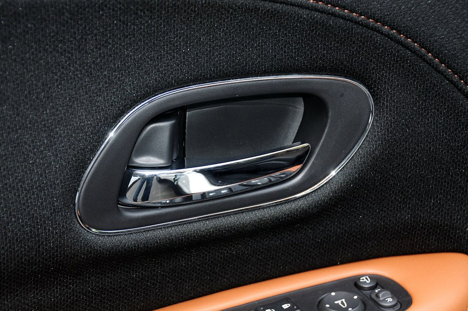 2015款 1.8L CVT两驱豪华型 座椅空间