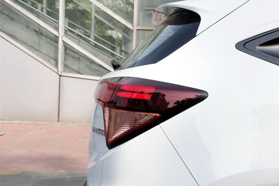 2015款 1.8L CVT两驱豪华型 其他