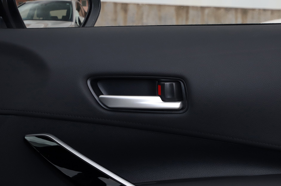 2021款 185T CVT豪华版 座椅空间