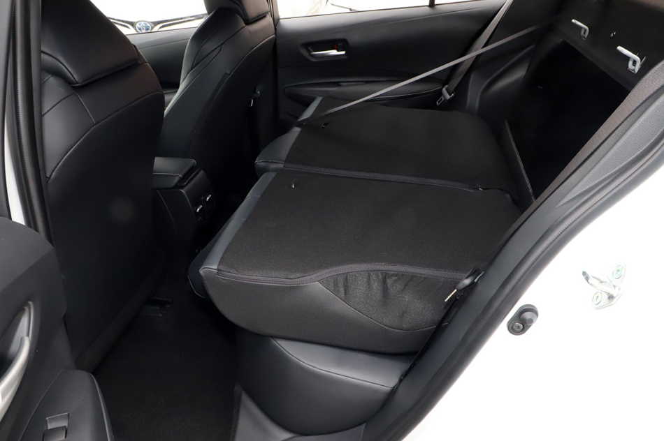2021款 185T CVT豪华版 座椅空间