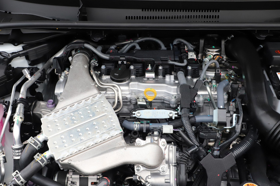 2021款 185T CVT豪华版 引擎底盘